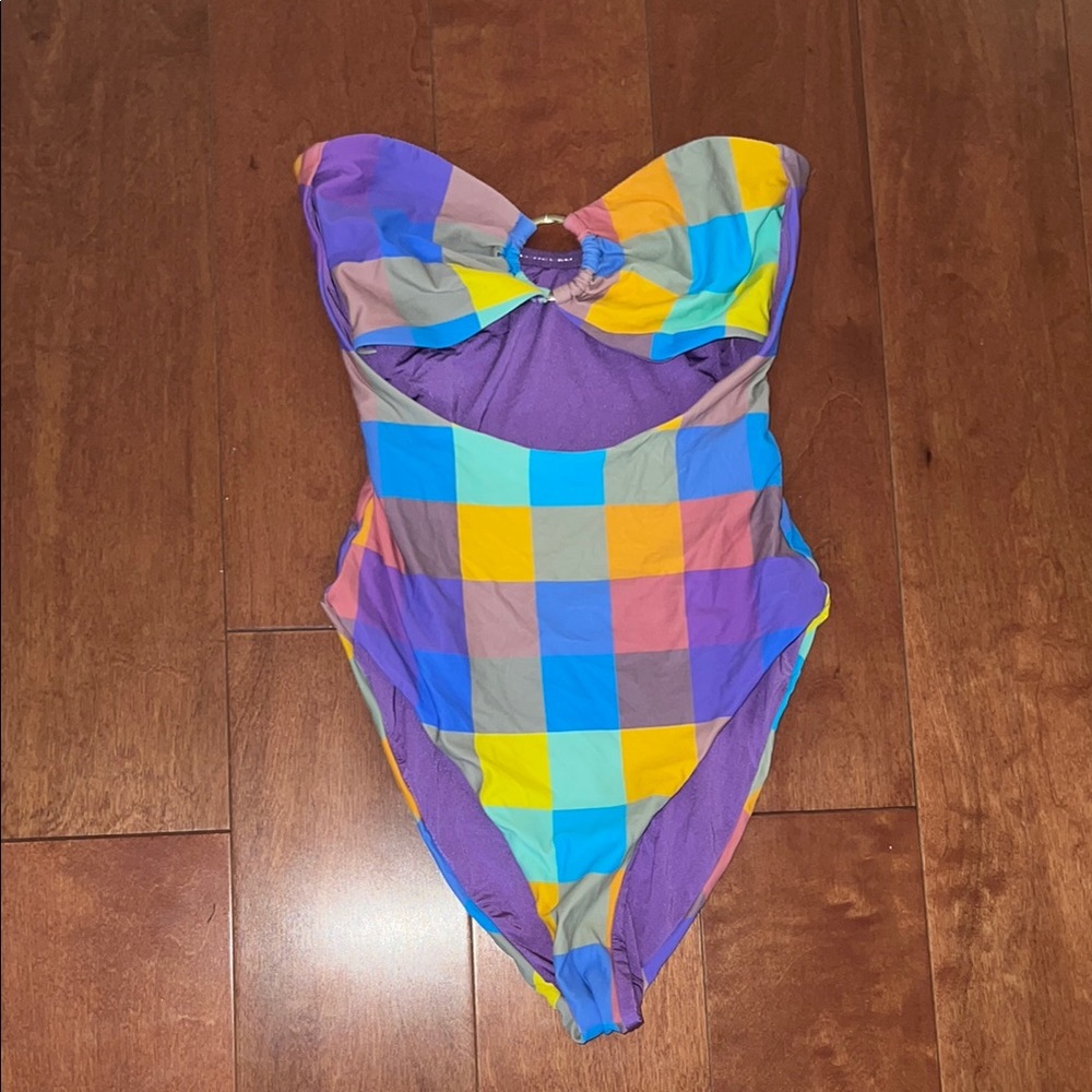 WeWoreWhat Purple and Yellow One Piece Swimsuit with Sweetheart Neckline